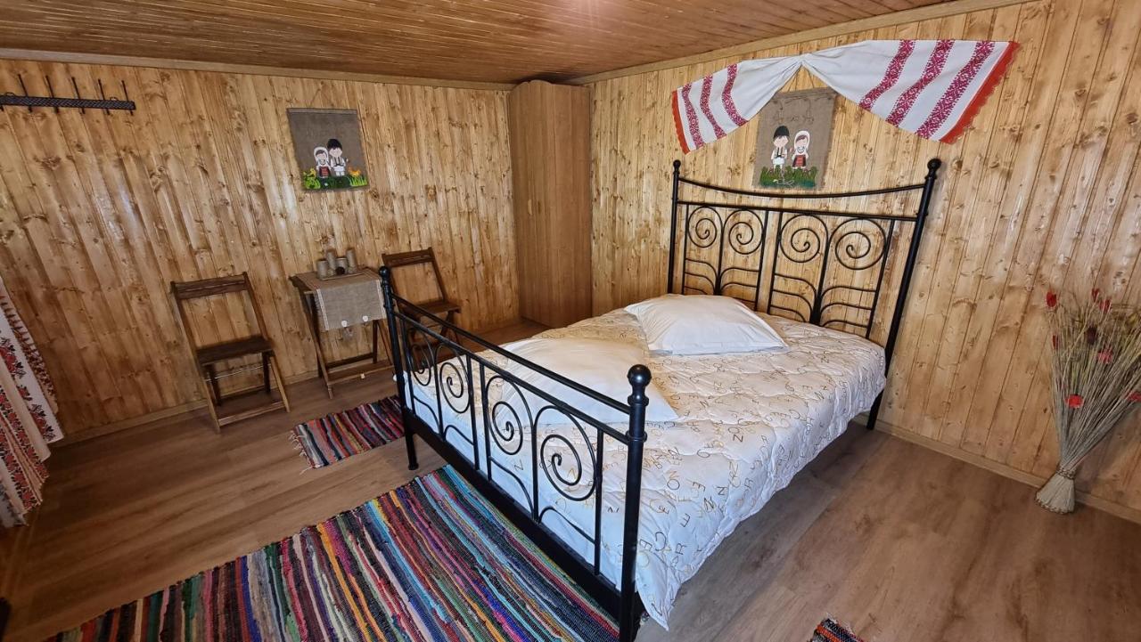 Hotel Langa Stana Curtea de Argeş Zewnętrze zdjęcie