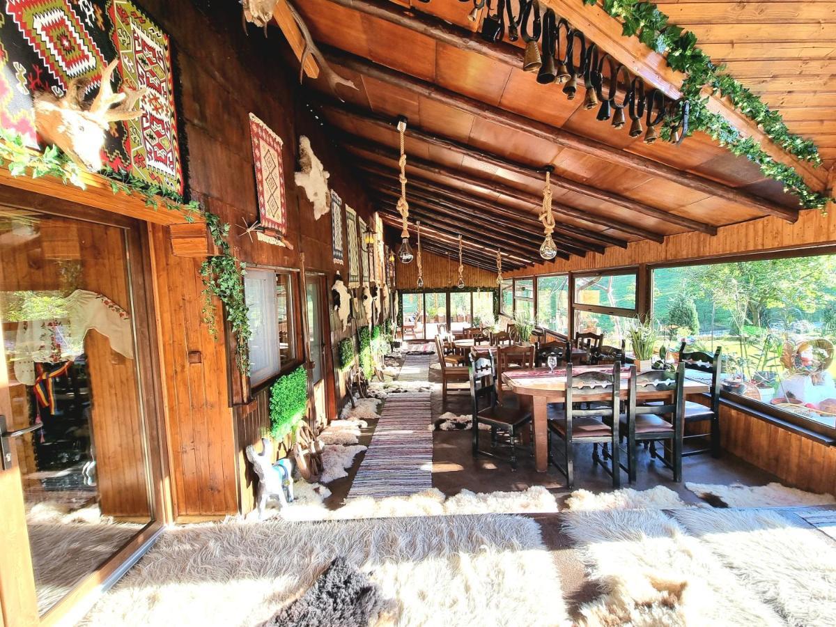 Hotel Langa Stana Curtea de Argeş Zewnętrze zdjęcie